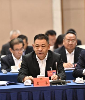 【新华访谈】代表委员共话新篇 | 霍伟委员：从“瓦特”到“比特” 为甘肃算力产业谋新篇 